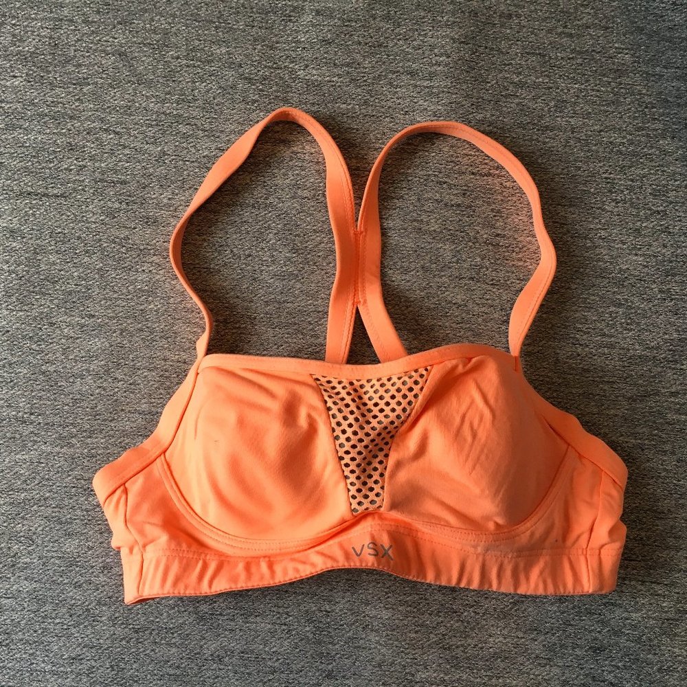 Victoria's Secret 32A Sports Bra